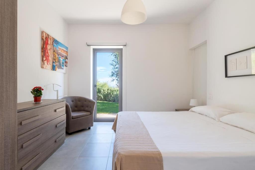 Villa Pettegola Tenuta Il Cavaliere Di Italia Noto- Vista Mare Mini Piscina Idromassaggio エクステリア 写真