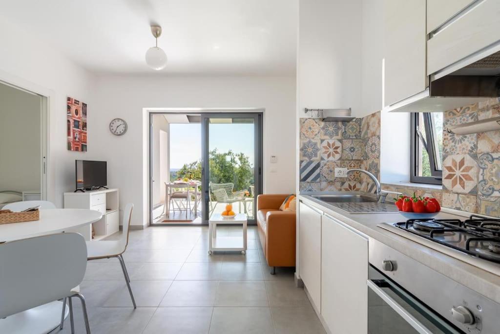 Villa Pettegola Tenuta Il Cavaliere Di Italia Noto- Vista Mare Mini Piscina Idromassaggio エクステリア 写真